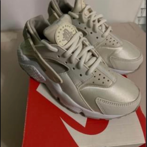 SOLD - Picture 2 of 4